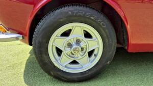 Bild 15/50 von Alfa Romeo Giulia 1300 GT Junior (1971)