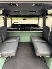 Image 8/20 of Land Rover 88 (1977)