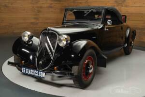 Afbeelding 10/19 van Citroën Traction Avant 11 BL Légère (1937)