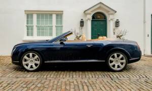 Imagen 2/33 de Bentley Continental GTC (2007)