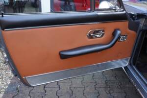 Bild 43/50 von Ferrari 330 GT 2+2 (1965)