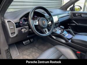 Imagen 4/31 de Porsche Cayenne Turbo S E-Hybrid (2020)