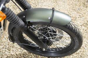 Image 38/38 of Triumph Bonneville T100 McQueen (2012)