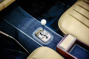 Image 22/31 de Mercedes-Benz 280 SL (1968)