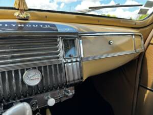 Bild 58/78 von Plymouth Special Deluxe (1948)