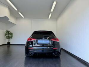 Bild 11/30 von Mercedes-Benz A 35 AMG 4MATIC (2021)