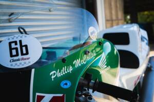 Image 17/50 of Honda VFR 750R RC 30 (1992)