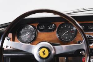 Image 89/100 of Ferrari 330 GT 2+2 (1965)