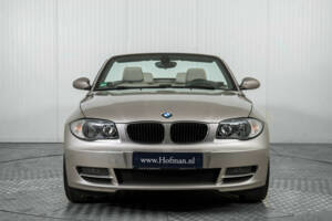 Image 14/50 of BMW 118i (2008)