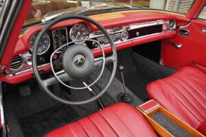 Imagen 3/50 de Mercedes-Benz 280 SL (1969)