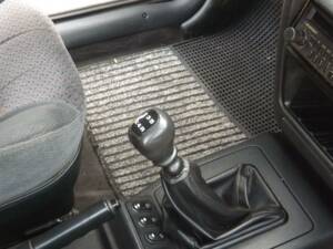 Bild 23/50 von Ford Escort 1.8 16v (1992)