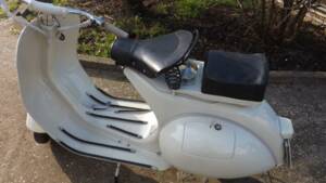 Immagine 38/38 di Piaggio Vespa 125 (1957)