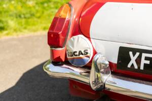 Image 24/50 of MG MGB GT (1970)