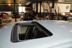 Image 12/50 of Jaguar XJ 8 4.2 (2007)