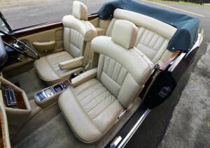 Image 34/50 de Bentley Corniche I (1975)