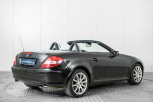 Bild 2/50 von Mercedes-Benz SLK 280 (2005)