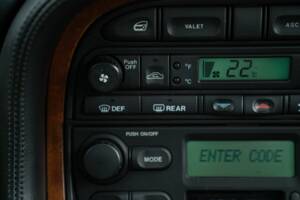 Image 48/50 de Jaguar XJ 8 Sovereign (1997)