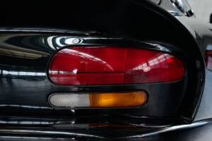 Image 41/50 of Dodge Viper GTS (2005)