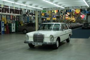 Afbeelding 2/70 van Mercedes-Benz 300 SEL (1968)