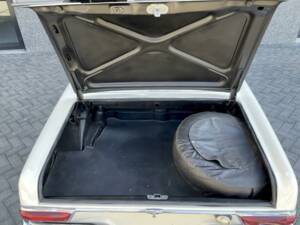 Image 3/36 of Mercedes-Benz 280 SL (1969)