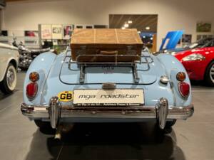 Image 15/17 of MG MGA 1600 (1963)