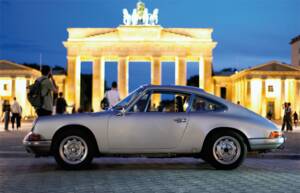Bild 4/99 von Porsche 911 Carrera 3.2 (1983)