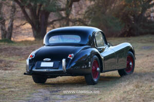 Immagine 3/22 di Jaguar XK 120 FHC (1952)