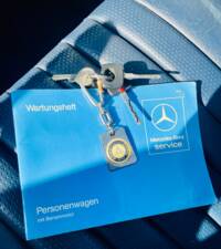 Image 22/22 of Mercedes-Benz 280 SL (1982)