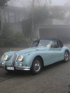 Image 17/22 of Jaguar XK 140 DHC (1954)