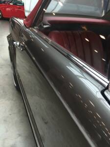 Afbeelding 7/51 van Mercedes-Benz 230 SL (1966)