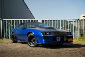 Image 1/8 of Chevrolet Camaro Z28 (1984)