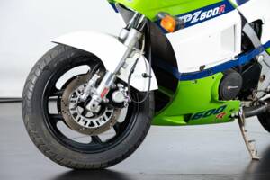 Image 28/36 of Kawasaki GPZ 600 R (1985)
