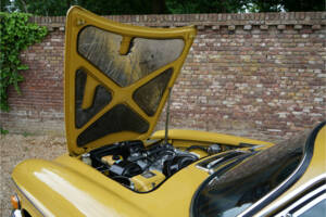 Image 18/50 of Volvo 1800 E (1971)