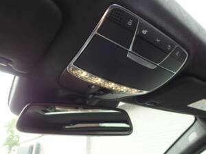 Bild 25/99 von Mercedes-Benz Maybach S 500 (2015)