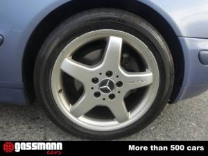 Immagine 8/15 di Mercedes-Benz CLK 320 (1998)