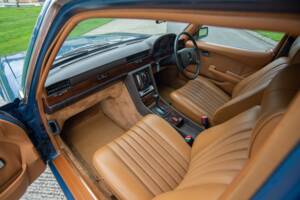 Immagine 12/31 di Mercedes-Benz 280 SE (1980)