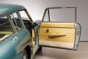 Imagen 24/39 de Aston Martin DB 6 Shooting Brake (1965)