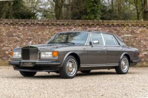 Image 20/50 of Rolls-Royce Silver Spirit (1987)