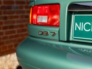 Bild 16/83 von Aston Martin DB 7 Vantage Volante (2001)