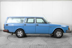 Image 10/50 of Volvo 245 (1980)