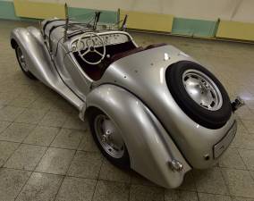 Image 17/50 of BMW 328 (1938)