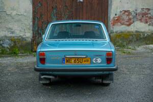 Image 21/45 of Volvo 164 E (1972)