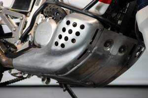 Image 45/50 of Honda DUMMY (1990)