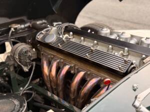 Bild 13/16 von Jaguar E-Type (1971)