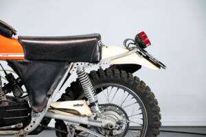 Image 16/50 of Aspes DUMMY (1983)