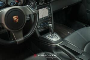 Image 19/23 of Porsche 911 Carrera S (2010)