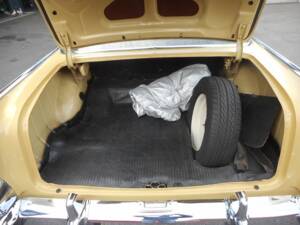 Bild 19/27 von Chevrolet Bel Air Hardtop Coupe (1957)