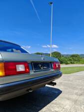 Image 15/50 de BMW 745i (1982)