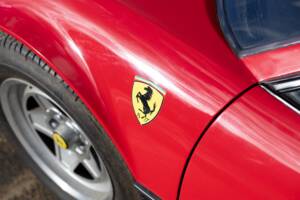Bild 9/50 von Ferrari 308 GTBi Quattrovalvole (1983)
