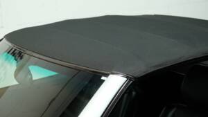 Image 34/51 of Mercedes-Benz 500 SL (1992)